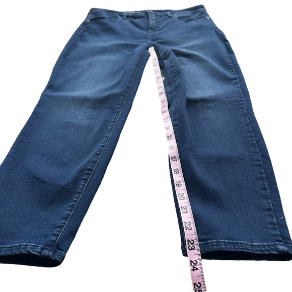 Talbots - Flawless High Waist Jegging Crop - Size 8 - Picture 8 of 11
